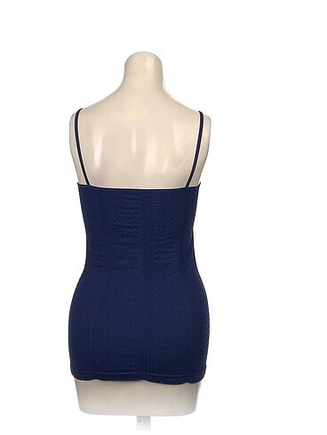 m Beden Koton Bluz %70 İndirimli.