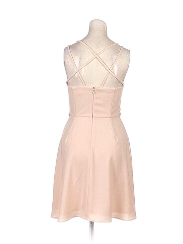 s Beden Miss Selfridge Kısa Elbise %70 İndirimli.