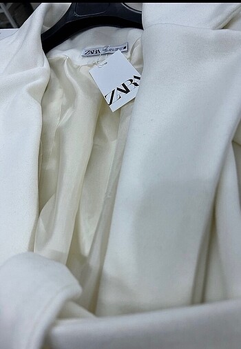 Zara Zara Kaban