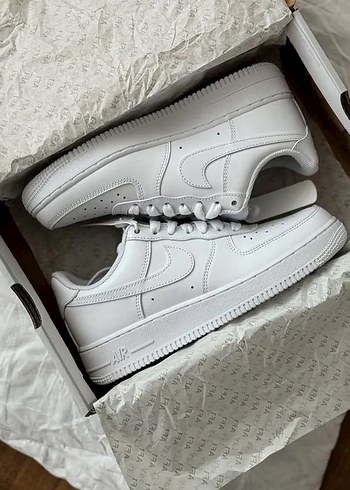 Nike Air Force Ayakkabı Kampanya