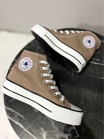 Converse Platform Taban Sınırlı Stokla