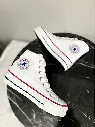 Converse Platform Taban Sınırlı Stokla