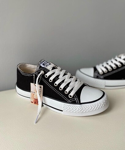 Converse Ayakkabı Sınırlı Stokla