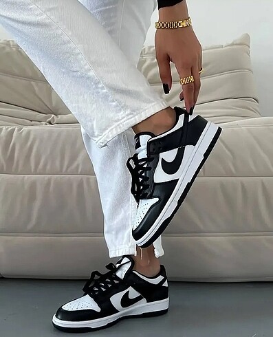 39 Beden Nike Dunk Low Panda Ayakkabı