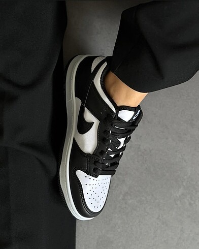 39 Beden Nike Dunk Low Panda Ayakkabı