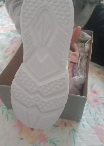 33 Beden Kızlar için Pembe Velcro Spor Ayakkabı