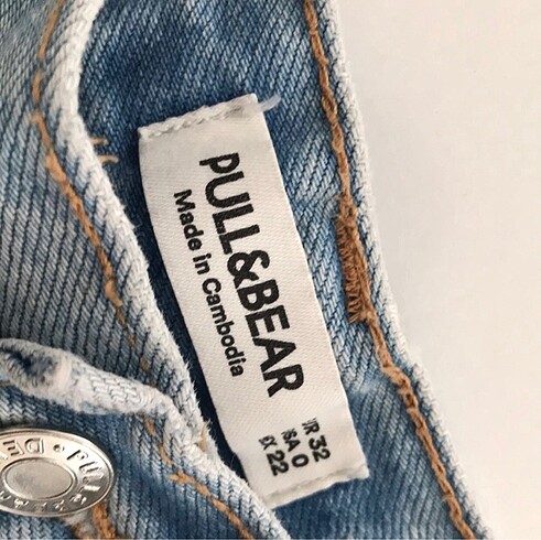 Pull and Bear Şortt