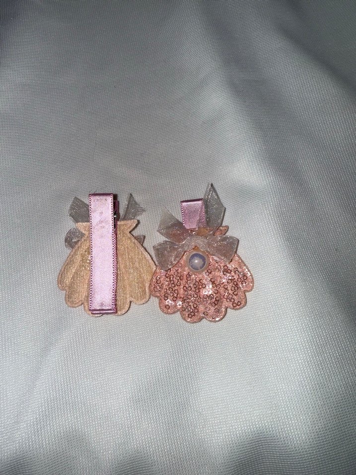 Pembe Pul İşlemeli Kurdeleli Çocuk Toka - Görsel 2