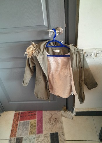 Erkek Çocuk Bej Kürklü Street Wear Mont - Görsel 2