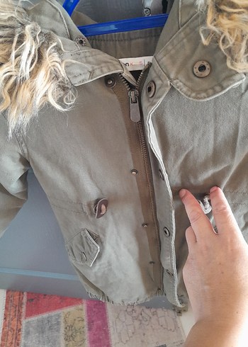 Erkek Çocuk Bej Kürklü Street Wear Mont - Görsel 15