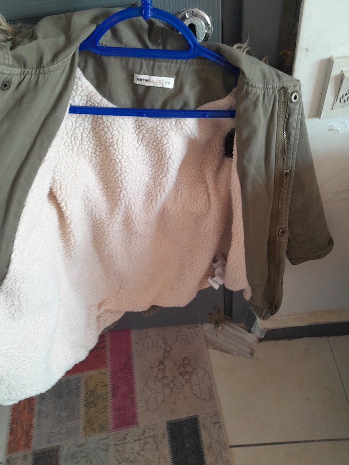 Erkek Çocuk Bej Kürklü Street Wear Mont - Görsel 3