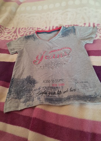 Gri Baskılı V Yaka Hamile Tişörtü - Görsel 2