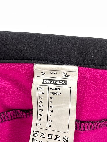 40 Beden siyah Renk Decathlon Düz Kesim %70 İndirimli.