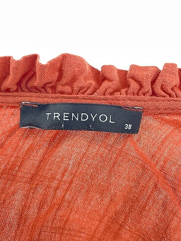 38 Beden çeşitli Renk Trendyol & Milla Bluz %70 İndirimli.