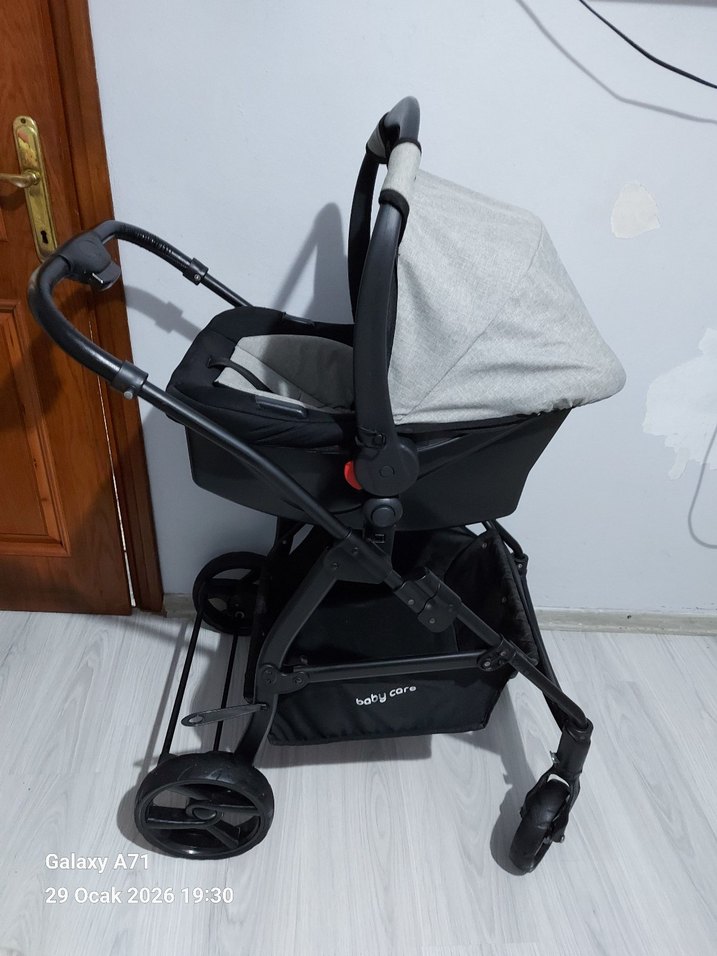 Gri Bebek Arabası ve Taşıma Koltuğu - Görsel 4