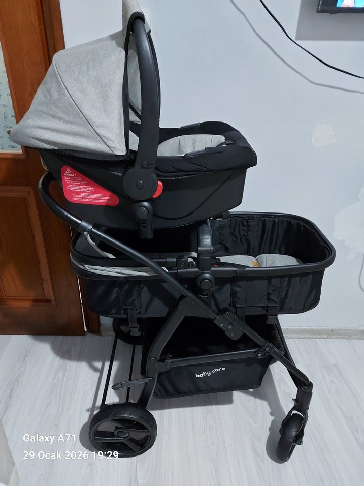 Gri Bebek Arabası ve Taşıma Koltuğu - Görsel 3