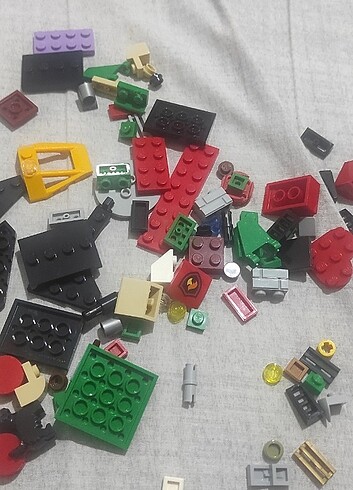  Beden Renk LEGO karışık parçalar 