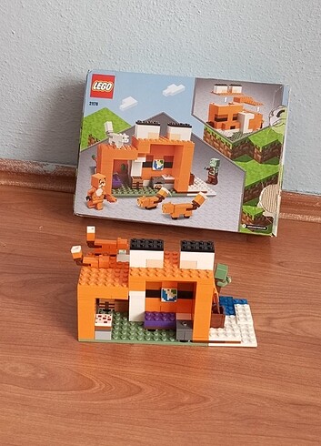 Lego minecraft tilki yuvası