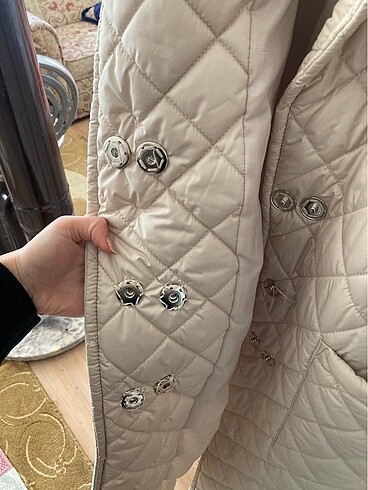 xl Beden ten rengi Renk Lcw hiç giyilmedi mont