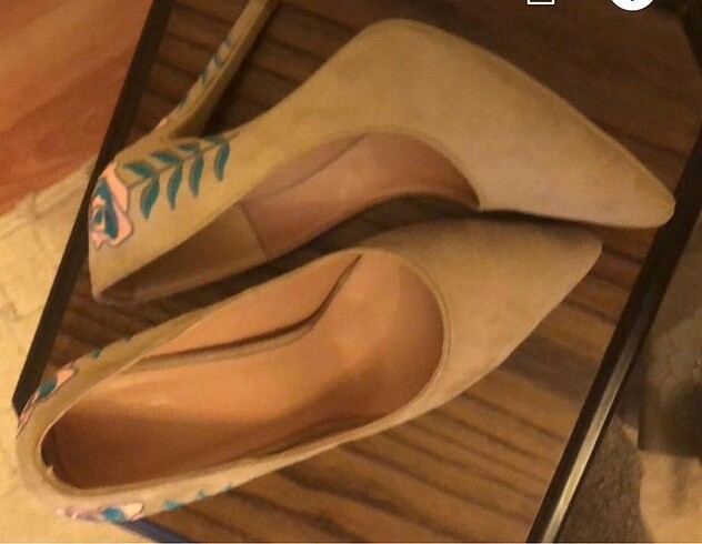 Diğer Bej stiletto 37 numara