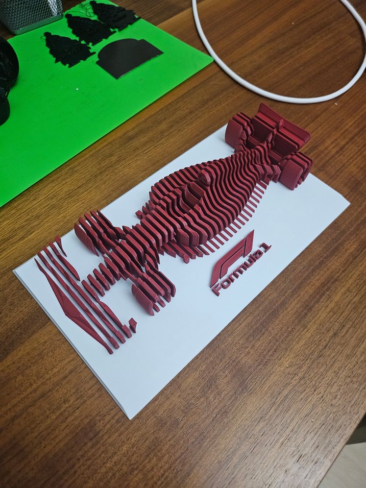 3D Parametrik Formula 1 Yarış Arabası Dekoru - Görsel 5