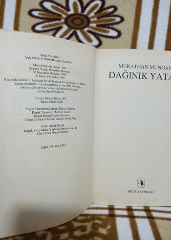 Daginik Yatak - Murathan Mungan (1.baskı)