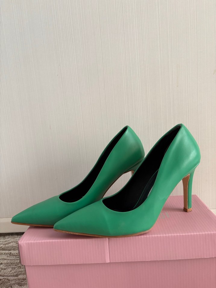 Yeşil Stiletto Topuk Kadın Ayakkabı - Görsel 3