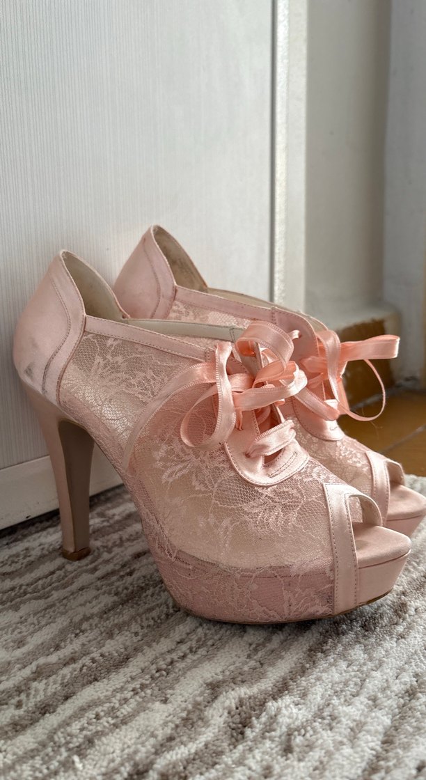 Dantel Detaylı Pembe Topuklu Kadın Ayakkabı - Görsel 4