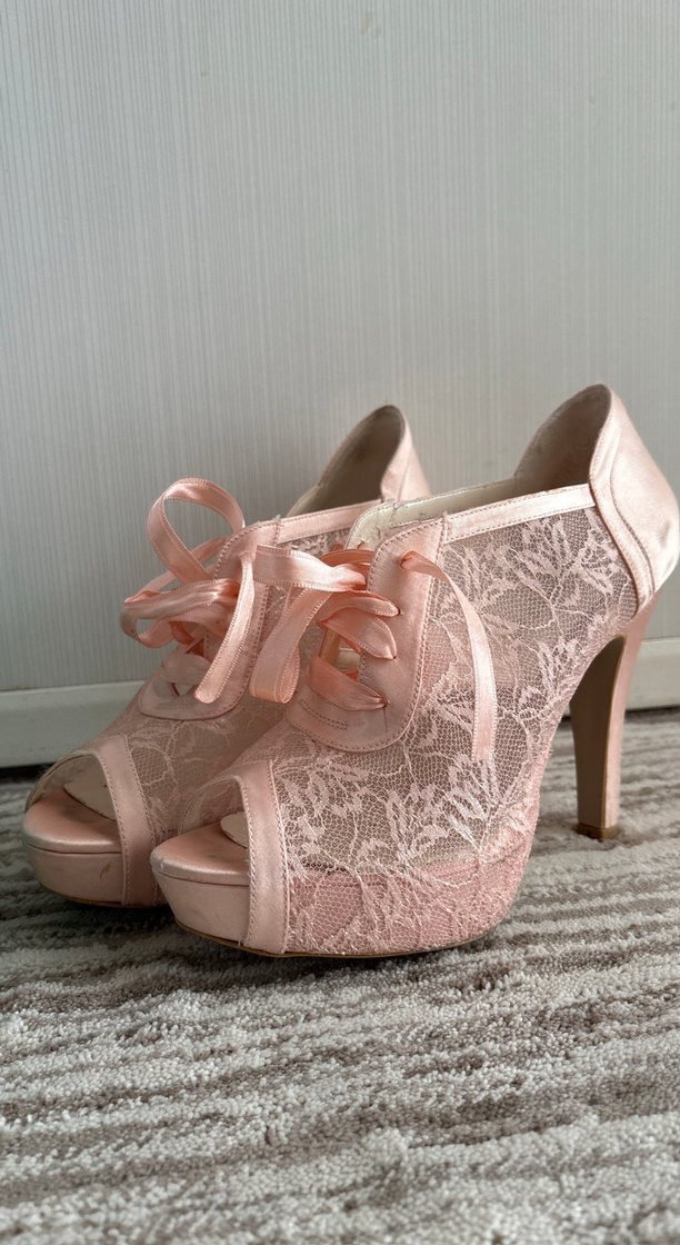 Dantel Detaylı Pembe Topuklu Kadın Ayakkabı - Görsel 2