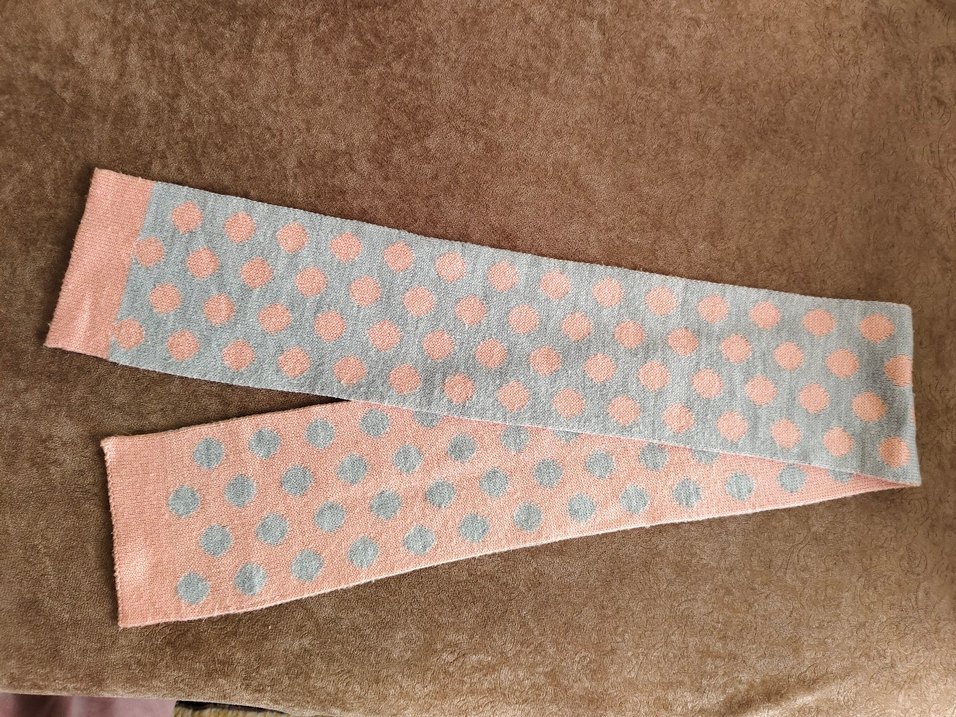 kız çocuk Puantiyeli Örgü Atkı - Görsel 2