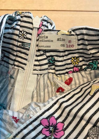 Renkli çizgili Desenli Mini Şort - Görsel 9