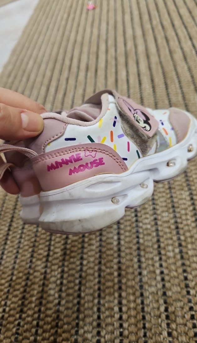 Kız Çocuk Minnie Mouse Renkli Spor Ayakkabı - Görsel 5