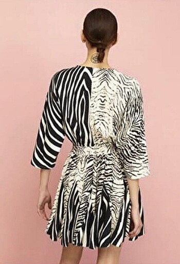 40 Beden Nocturne zebra desen elbise