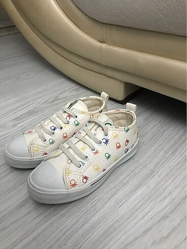 27 Beden Sneakers