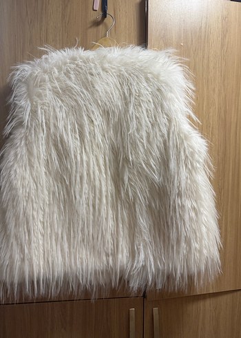 zara Beyaz Kürk Detaylı Midi Yün Yelek - Görsel 5