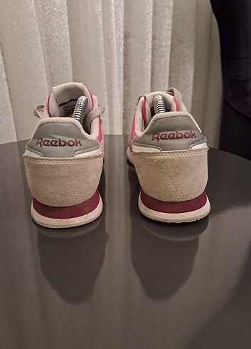 38 Beden Reebok ayakkabı 