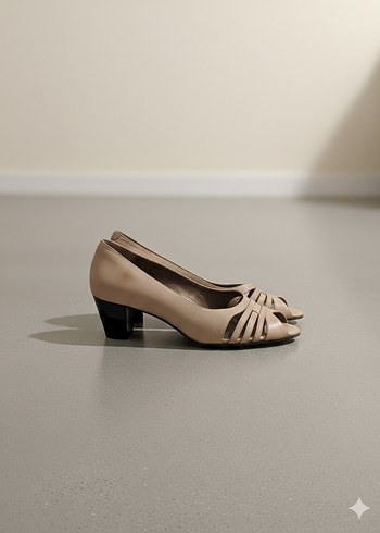 Önü Açık Topuklu Ayakkabı - Görsel 2