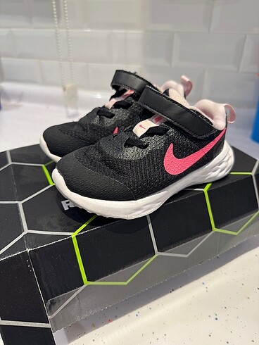 Nike spor ayakkabı