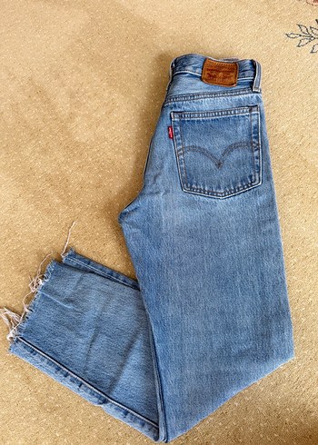Levis Acik Mavi Denim Jean