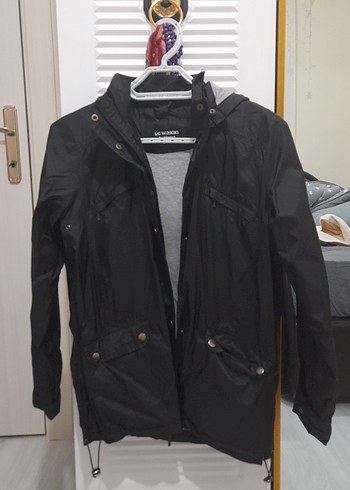 LC Waikiki Siyah Midi Kadın yagmurluk