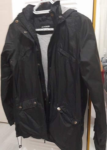 LC Waikiki Siyah Midi Kadın yagmurluk - Görsel 2