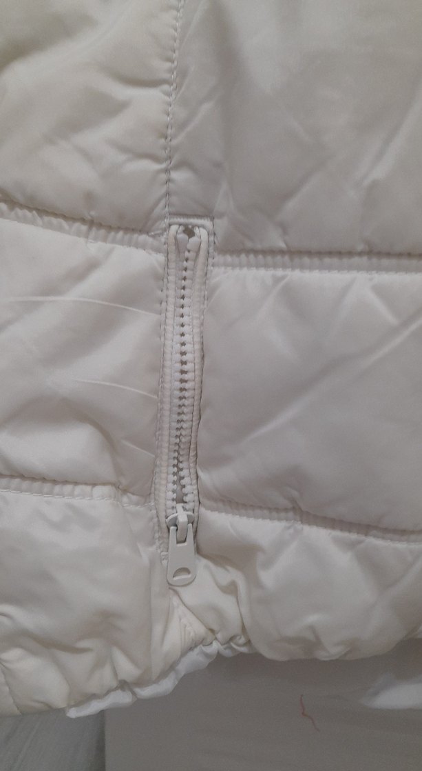 Beyaz Fermuarlı Kısa Kadın Yelek - Görsel 5