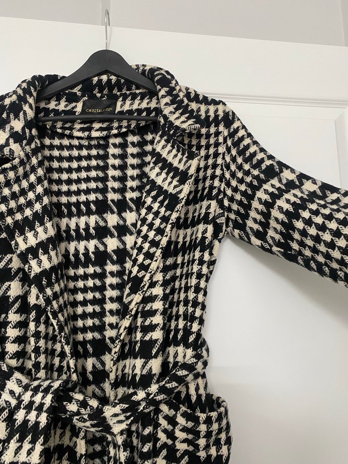 Kadın Siyah Ekose Kuşaklı Uzun Yün Kaban - Görsel 3