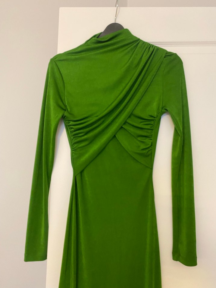 Drapeli Uzun Yeşil Kadın Elbise - Görsel 2