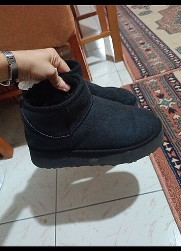 Siyah Bilek Boy Kısa Ugg Bot - Görsel 2