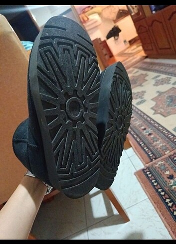 Siyah Bilek Boy Kısa Ugg Bot - Görsel 4