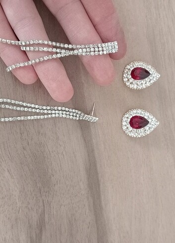  Beden bordo Renk 2 farklı küpe