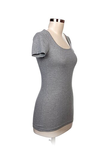 Vero Moda Vero Moda T-shirt %70 İndirimli.