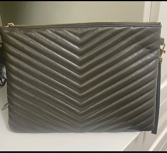 Yves Saint Laurent #Clutch