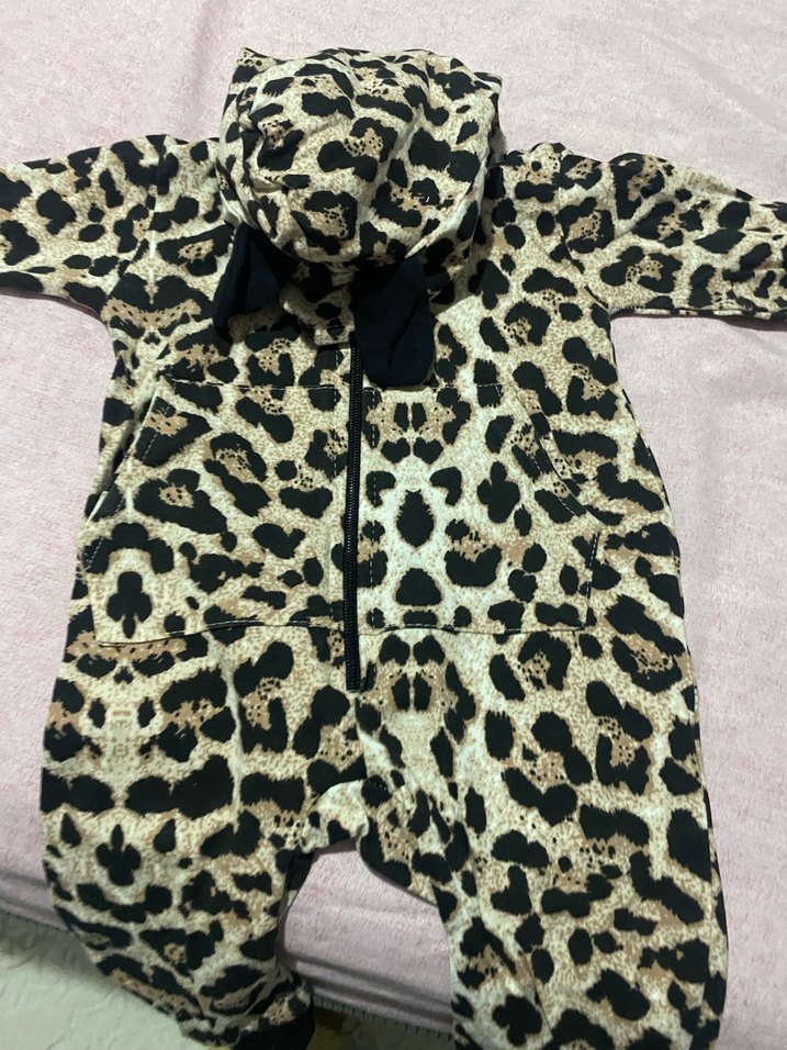 Kürklü Leopar Desenli Bebek Kayak Tulumu - Görsel 3